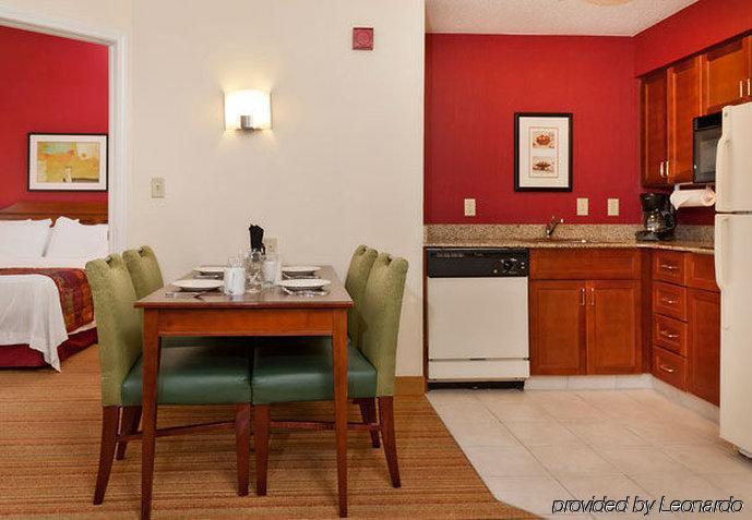 Residence Inn Charlotte Uptown Room photo